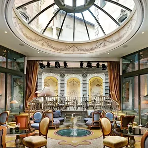 Chateau Monfort - Relais & Chateaux 5*, Милан Италия