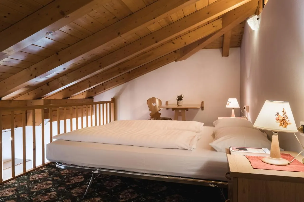 Apparthotel Sellaronda 阿拉巴